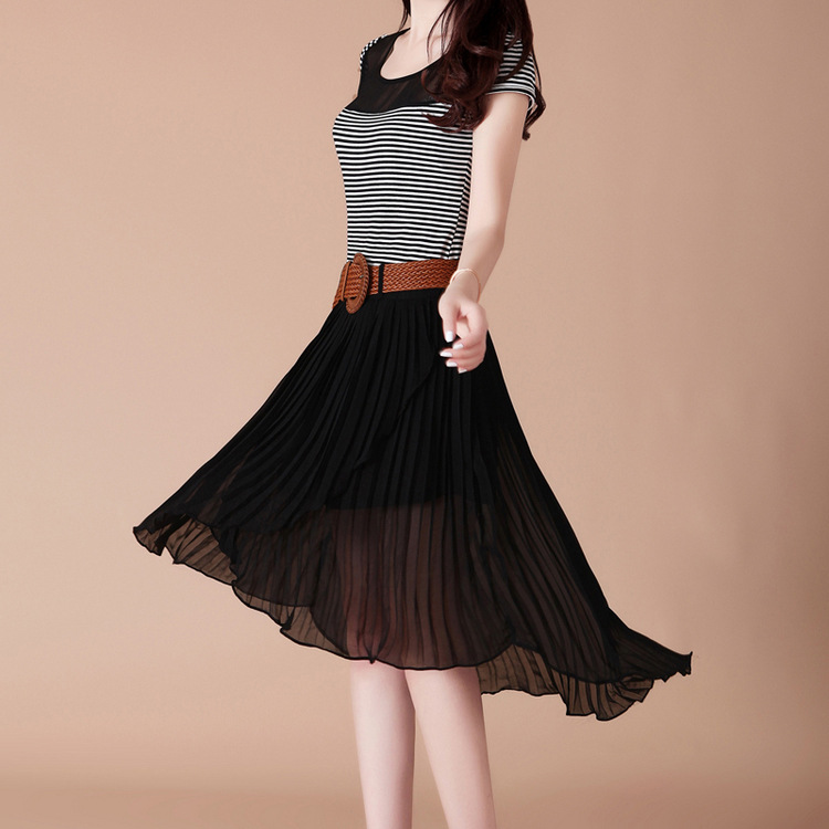 Irregular Skirt Short-sleeved Striped Dress AR8 on Luulla