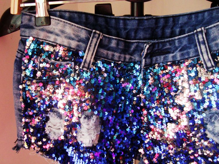 Gradient Blue Sequined Denim Shorts Mub on Luulla